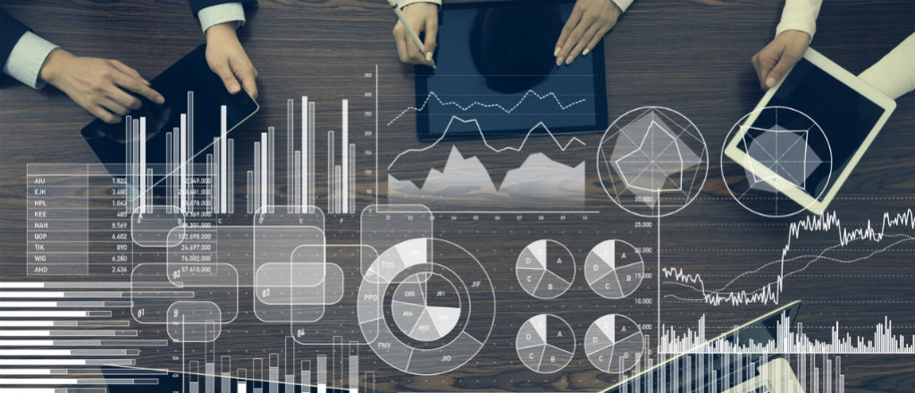 Project risk analysis dashboard with charts